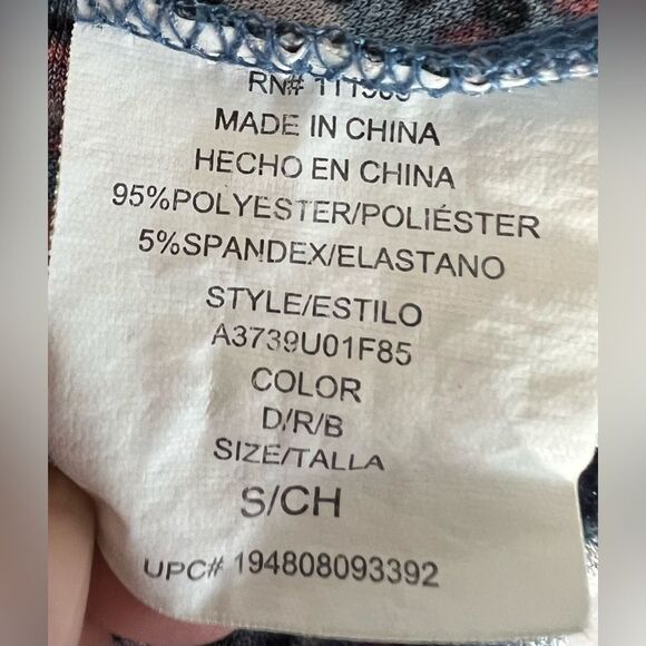 Lily Rose Blue flower print, long top - Picture 4 of 5